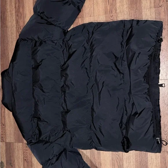 Jordan Black Puffer Jacket with Iconic Emblem - Picture 2 of 3